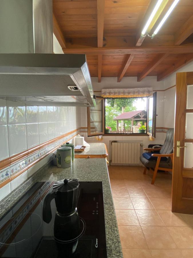 Casa Luisa Biedes, Pilona Villa Infiesto Exterior foto