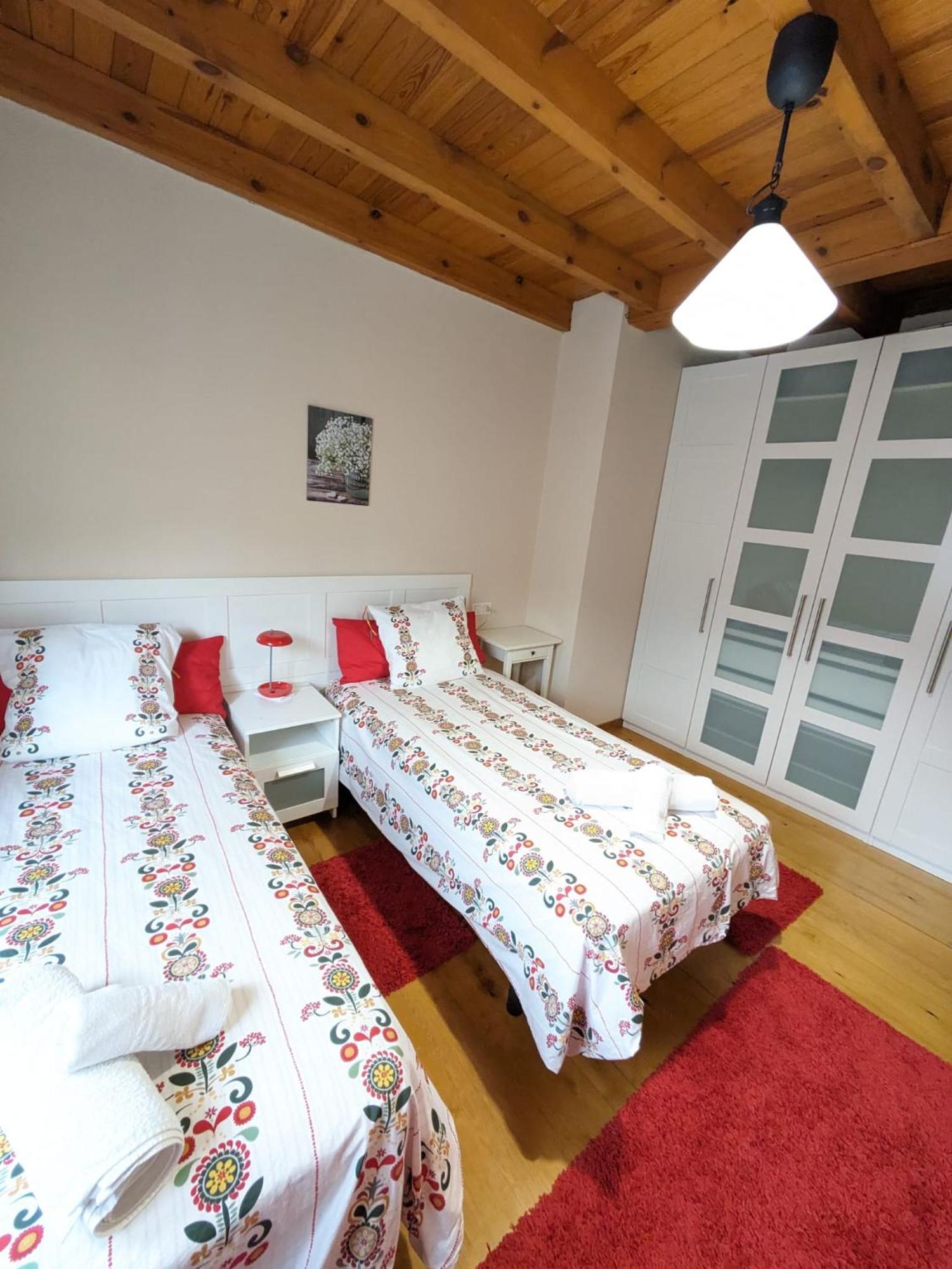 Casa Luisa Biedes, Pilona Villa Infiesto Exterior foto