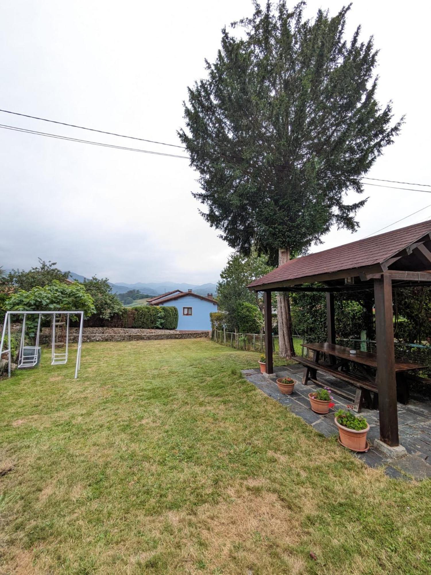 Casa Luisa Biedes, Pilona Villa Infiesto Exterior foto
